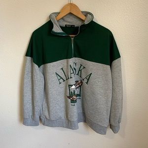 Semi Cropped Sweatshirt